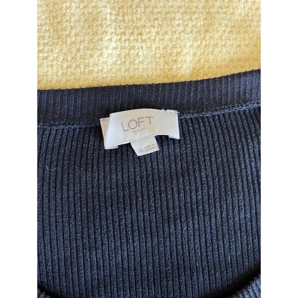 LOFT XS Black Ribbed Long Sleeve Scoop Neck Tee Top Shirt Capsule Wardrobe - Picture 4 of 7